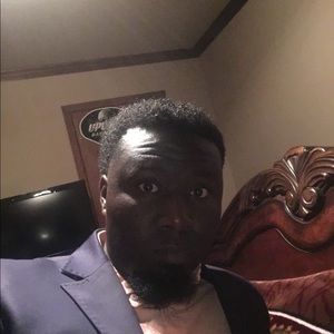 Meet your Posher, Charles